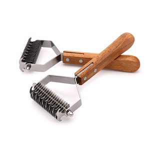 J013 Peine <span class=keywords><strong>para</strong></span> mascotas con mango de madera de 17 dientes <span class=keywords><strong>para</strong></span> desenredar nudos, <span class=keywords><strong>para</strong></span> gatos y perros grandes, con blíster - Product Image 5