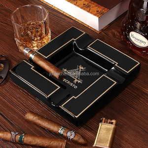Cenicero de Cerámica Grande de Lujo, Moderno y Portátil, con Logotipo Personalizable, Negro y Blanco Clásico, Cuatro Ranuras para Cigarros, Empaquetado en Caja - Product Image 3
