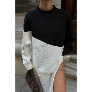 Sweat-shirt et sweat à capuche noirs pour femmes, de qualité supérieure, confortables et élégants - Product Image 4