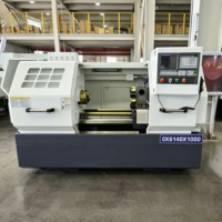 Torno CNC de Servicio Pesado CK6140 Fanuc/GSK de 380V, Torno de Cama Plana para Mecanizado de Piezas de Eje y Disco Metálicos
