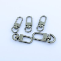 Boucles en alliage de zinc de haute qualité, crochets de suspension, connecteurs de porte-clés à boule de fourrure, mousquetons pivotants en métal, porte-clés Qiannuo