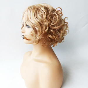 Perruques Full Lace Wigs blondes de qualité supérieure, perruque en <span class=keywords><strong>Mousse</strong></span> Yaki ondulée crépue bouclée avec Logo et étiquette personnalisés - Product Image 4