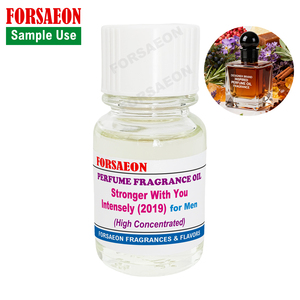 Aceite de Fragancia de Perfume de Marca de Diseñador Altamente Concentrado al por Mayor, <span class=keywords><strong>Stronger</strong></span> With You Intensely, para Velas Aromáticas y Difusores - Product Image 1