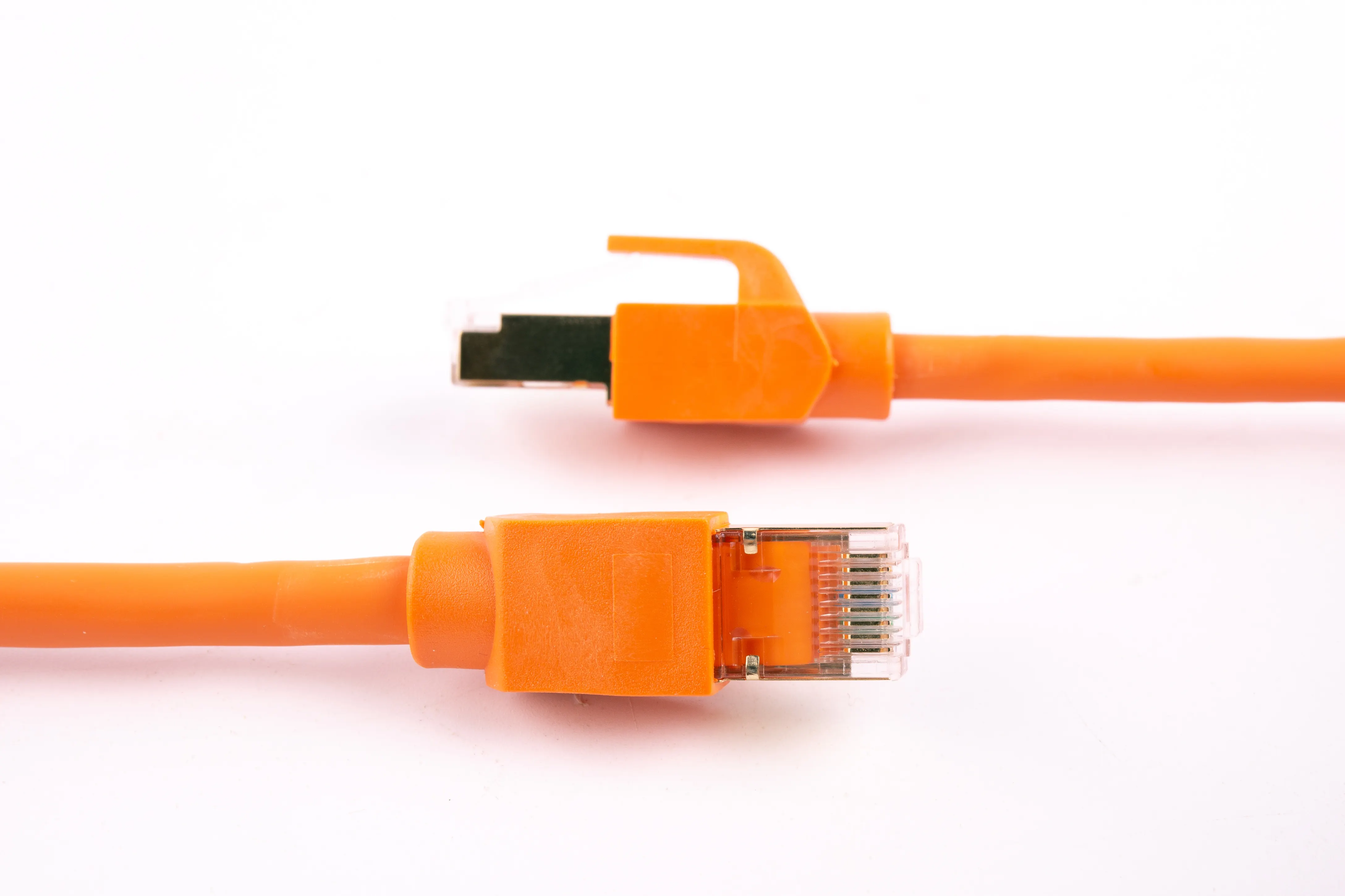 Cat8 Premium kalite PVC yüksek kalite saf bakır kablo Sstp Ethernet kablosu enjeksiyon kalıplama