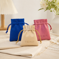 Pochette à cordon en cuir PU grainé, sac de rangement de luxe pour bijoux, sac d'emballage cadeau avec logo en relief pour boucles d'oreilles, bagues, bracelets