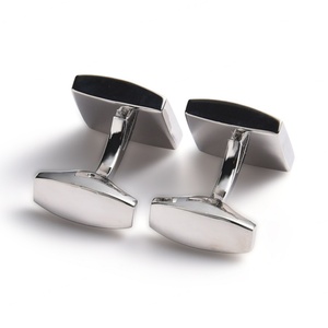 แผ่นรองแก้วทรงสี่เหลี่ยมผืนผ้า ทำจากโลหะผสมสังกะสีแบบฉนวน พร้อมลวดลายและโลโก้สั่งทำพิเศษ สำหรับของขวัญส่งเสริมการขาย - Product Image 3