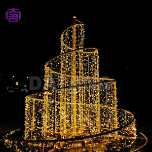 Lumière de sapin de Noël LED rechargeable étanche IP65 avec commande sans fil pour décorations de Noël en extérieur et en intérieur - Product Image 1