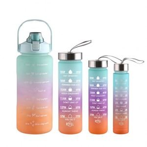 Juego de 4 botellas de agua 4 en 1, juego portátil de plástico deportivo de medio galón, Juego de 4 botellas de agua 4 en 1, botellas motivacionales con pajita - Product Image 4