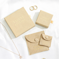 Set di Scatole per Gioielli di Alta Qualità Personalizzate con Nastro, Sacchetto di Carta e Pochette in Camoscio, Set Regalo di Lusso Beige