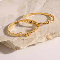 Bracelet jonc populaire en acier inoxydable plaqué or 18 carats avec zircon incrusté en forme de cœur, bijoux pour femmes, simple et inaltérable