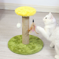 Arbre à chat moderne en bois, tour minimaliste avec griffoir en sisal, structure d'escalade pour chats d'intérieur