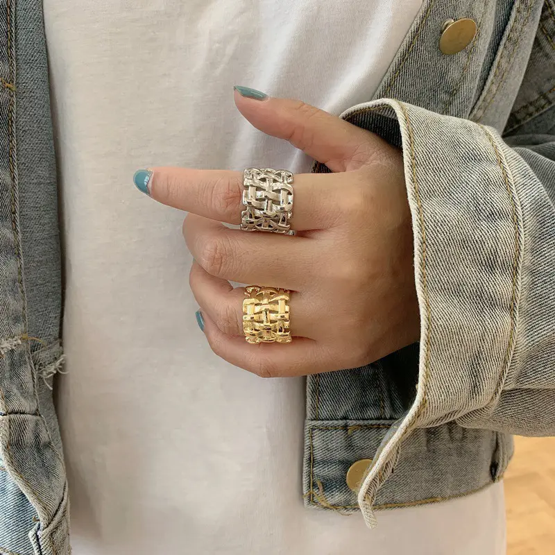 Simple Gold Plated Hollow Out Strap Rings Female Hip Hop Finger Jewelry Women Chunky Geometric Woven Band Ring For Couple