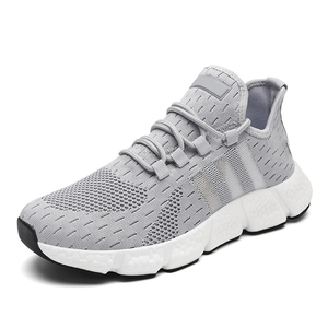 Chaussures de sport unisexes respirantes en mesh, chaussures de course minimalistes et sportives à tige basse. - Product Image 2