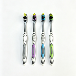 Brosse à dents manuelle pour adultes, poils moyens, design innovant, manche confortable, pour usage domestique - Product Image 6