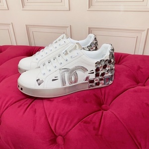 Sneakers de luxe de haute qualité, chaussures de skate de créateur, chaussures de sport décontractées pour hommes et femmes, chaussures de marche et de course - Product Image 4