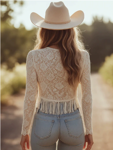 Top Corto Sexy da Donna con Scollo a V Profondo, Pizzo e Frange, Maniche Lunghe, Trasparente, Stile Boho Western per Festival e Casual - Product Image 4
