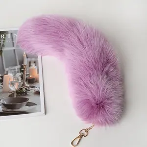 Fornitore all'ingrosso ciondolo borsa moda personalizzata Fluffy 40cm portachiavi coda di vera pelliccia di volpe multicolore tinto di grandi dimensioni