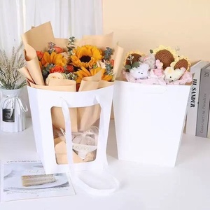 <span class=keywords><strong>Sac</strong></span> de transport trapézoïdal vierge pour fleurs avec fenêtre transparente et poignée en ruban de satin pour l'affichage en boutique florale ou pour les startups - Product Image 1