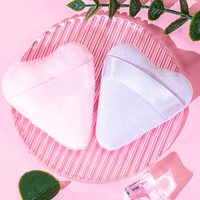 Mélange de maquillage en forme de coeur unique Puffs Cotton Powder Puff Makeup Tools Beauty Sponges Blender
