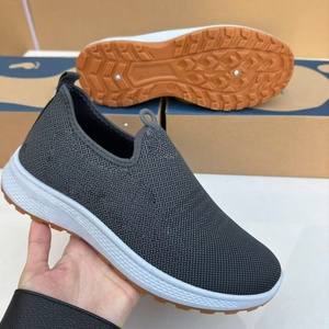Nouvelles <span class=keywords><strong>chaussures</strong></span> <span class=keywords><strong>de</strong></span> course respirantes pour hommes, baskets <span class=keywords><strong>de</strong></span> <span class=keywords><strong>sport</strong></span> légères en maille, <span class=keywords><strong>chaussures</strong></span> <span class=keywords><strong>de</strong></span> marche confortables pour la salle <span class=keywords><strong>de</strong></span> <span class=keywords><strong>sport</strong></span>, le jogging et l'entraînement - Product Image 1