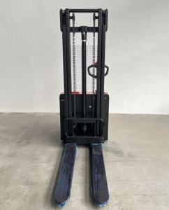 Montacargas HELI EVERLIFT de 1500 kg, 1200 kg, <span class=keywords><strong>1</strong></span>.2 Toneladas, <span class=keywords><strong>1</strong></span>.<span class=keywords><strong>5</strong></span> Toneladas de Capacidad, Apilador Eléctrico de Patas Estrechas para Obras de Construcción, 4x4, Batería de Plomo-Ácido - Product Image 4