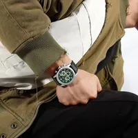 Montre pour homme NAVIFORCE, style outillage, quartz, acier inoxydable de luxe, bracelet en cuir, aiguilles lumineuses, chronographe, grand cadran