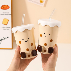 แก้วเซรามิคลายชานมไข่มุกน่ารัก รูปทรงเท้า 3 มิติ พร้อมฝาและหลอด - Product Image 1