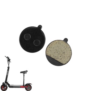 M4/PRO/9 <span class=keywords><strong>Scooter</strong></span> F20 F25 F30F40 Pastillas de freno semimetálicas - Product Image 1