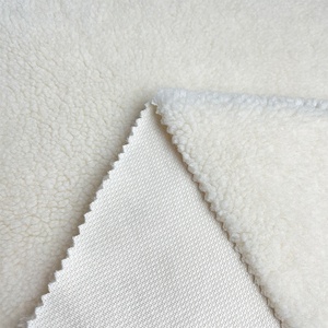 Vente directe d'usine, tissu en laine sherpa 100% polyester, 280 g/m², anti-rétrécissement, doux et confortable, tissu pour vêtements d'extérieur pour hommes et femmes - Product Image 3