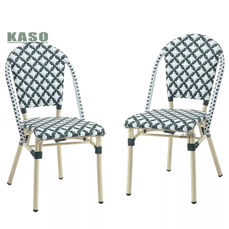 Sedie da tavolo da esterno di alta qualità Set da giardino in legno tavole in ferro resina plastica bianca sedia in Rattan per Hotel in alluminio pressofuso francese