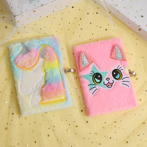 Cahier A5 en peluche dessin animé mignon pour filles Clés de verrouillage Design Pages d'écriture doublées de feutre avec couverture à paillettes Journal <span class=keywords><strong>secret</strong></span> pour les filles - Product Image 5
