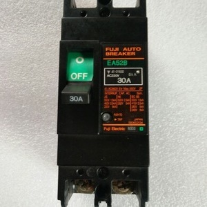 Disjoncteur Fuji Auto Breaker Ea52b 30A 2P Thermique Magnétique 230V à boîtier moulé - Product Image 5