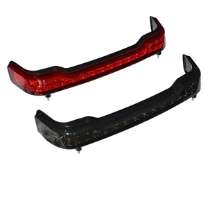 Feu arrière de frein pour sacoche latérale, prix usine, pour Harley Electra/Road/Street Glide Road King 2014-2018 - Product Image 1