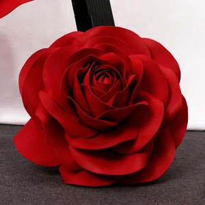 Oggetti di scena per matrimoni di alta qualità centri commerciali Hotel fiori artificiali decorati con rose impermeabili rosse fiori giganti di arte della carta. - Product Image 4