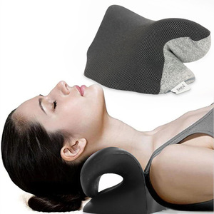 Almohada cervical Saien con función de masaje y calefacción para alivio del cuello, funciona con batería, color gris - Product Image 1