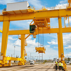 Grúa pórtico de doble viga para estacionamiento ferroviario, movilizador de carga intermodal, grúa pórtico rodante sobre rieles de 5t-300t - Product Image 1