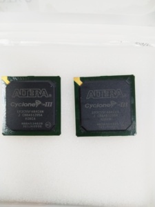 484 Composant intégré BGA EP3C55F484C6N dispositif programmable Composant de système de contrôle industriel - Product Image 2