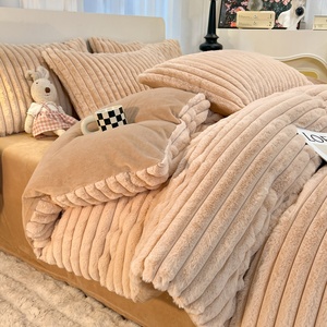 Parure de lit 4 pièces en velours de lapin synthétique épais et doux pour l'hiver, comprenant housse de couette, taies d'oreiller et drap-housse - Product Image 5