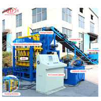 Machine à mouler les blocs Hongfa QT4-15s haute pression pour usines de briques de moyenne taille de 5000 mètres carrés
