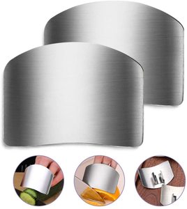 Protector de Dedos de Acero Inoxidable, Protectores para Dedos Aptos para Lavavajillas, para Cortar Verduras, Herramientas Seguras para Picar, Rebanar y Cortar en Cubitos - Product Image 3