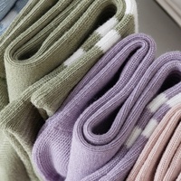 Chaussettes de yoga antidérapantes à double rayures pour femmes, avec semelle en silicone, pour Pilates et fitness, en coton, plusieurs couleurs, vente en gros