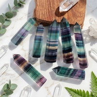 Tour hexagonale en fluorite à pointe unique, baguette transparente naturelle multicolore, pierre précieuse polie pour la décoration de la maison, du bureau ou du bureau à domicile