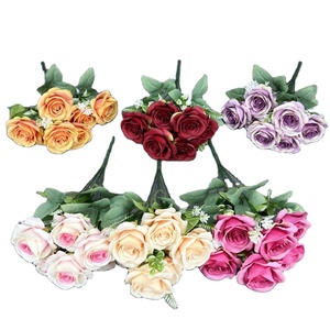 Ramo de 7 Cabezas de Rosas Artificiales de Seda con Aroma, Estilo Europeo, para Novias, Graduaciones, Bodas, Decoración del Hogar, Venta al Por Mayor - Product Image 1