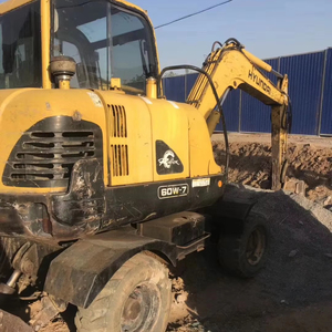 A Used Second-hand Excavator <b>Earth</b>-<b>moving</b> <b>Machinery</b> HYUNDAI 60W-7 of Sale - Product Image 1