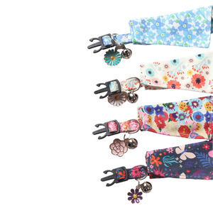 KingHon Luxurious Floral <b>Collars</b> With Bell <b>Puppy</b> Kitten Decoration Pet Necklace Bow Tie Cat Accessories Small Dog Cat <b>Collar</b> - Product Image 2