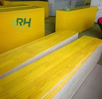 RUIHE Panneaux de placage en pin jaune au design moderne, coffrage pour échafaudage de construction extérieure, garantie 2 ans, haute résistance E0