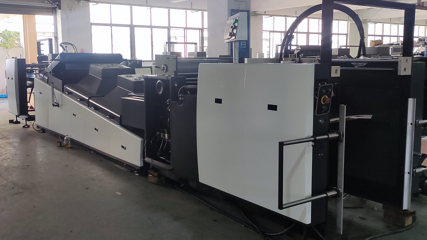 SJUV-760 Automatic Feeding Spot UV Coating Machine Electric Driven 380V 45Kw