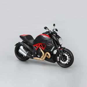 Offre spéciale Maisto <span class=keywords><strong>Ducati</strong></span> Devil Locomotive lourde 1:12 moulé sous pression <span class=keywords><strong>moto</strong></span> modèle de <span class=keywords><strong>moto</strong></span> en alliage de Simulation - Product Image 3