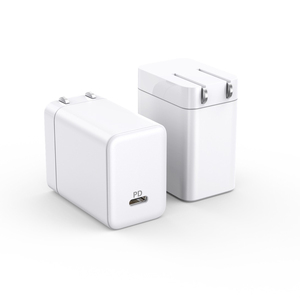 Vente en gros 65W personnalisé OEM ODM 1 type-c téléphone ordinateur portable tablette pour <span class=keywords><strong>MacBook</strong></span> <span class=keywords><strong>Pro</strong></span> GaN charge rapide <span class=keywords><strong>chargeur</strong></span> <span class=keywords><strong>de</strong></span> <span class=keywords><strong>batterie</strong></span> adaptateur d'alimentation - Product Image 1