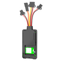 Traqueur gps pour voiture Capteurs de niveau de carburant multiples Télécommande 4G Dispositif de suivi GPS filaire